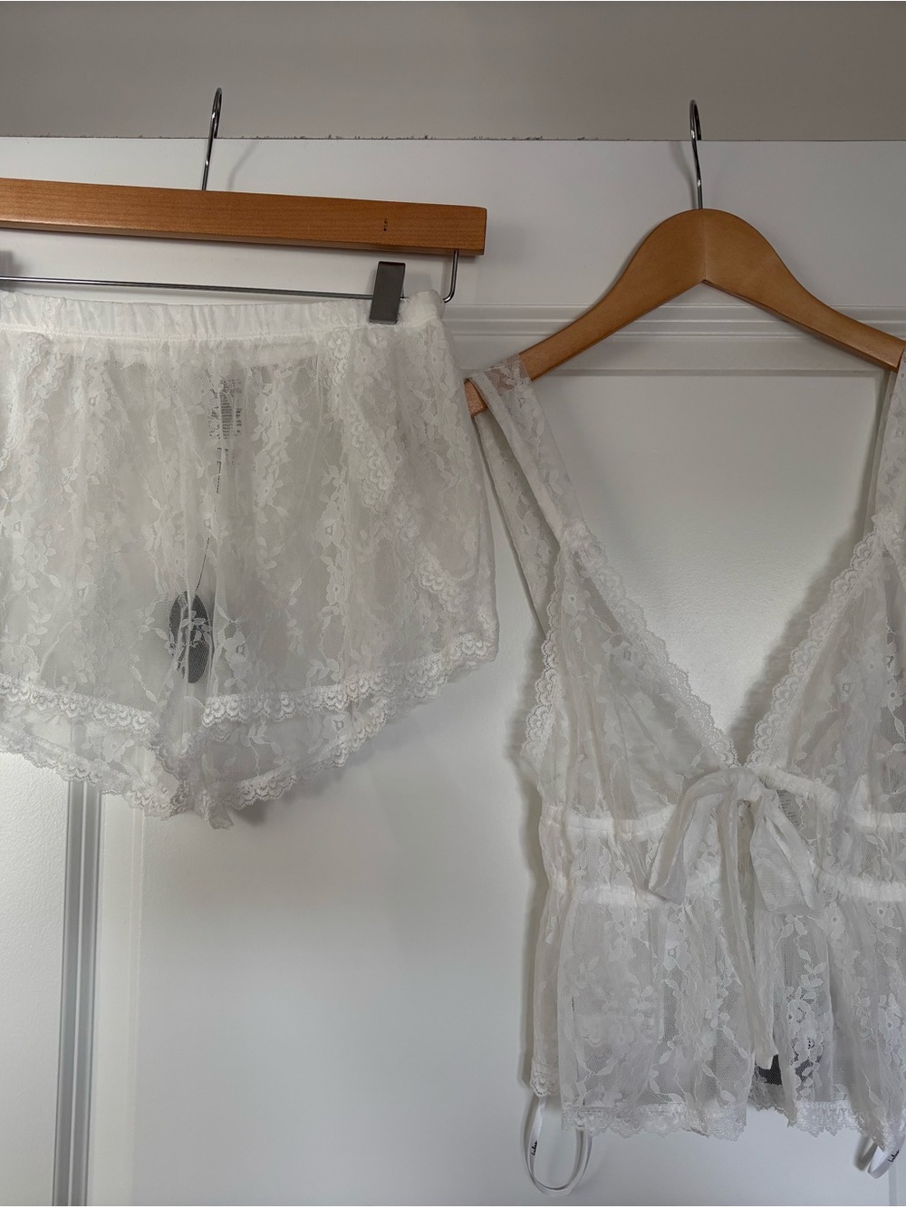 Lulu's White Lace Two-Piece Lingerie Set